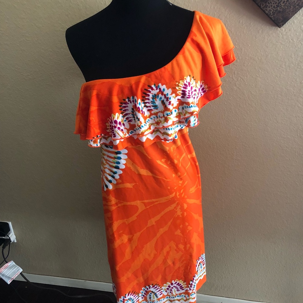 Adorable off shoulder summer dress
